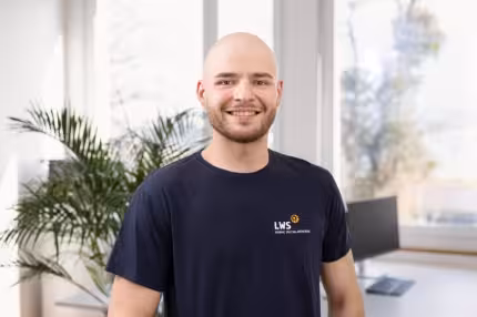 ardit gebrovci 1325 lws portrait 430 2